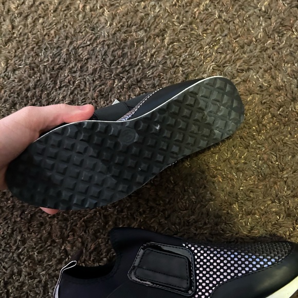 New Day Shoes Size 9 And Half - Picture 4 of 5